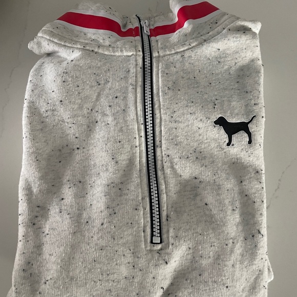 Victoria secret pink jacket - Picture 1 of 2